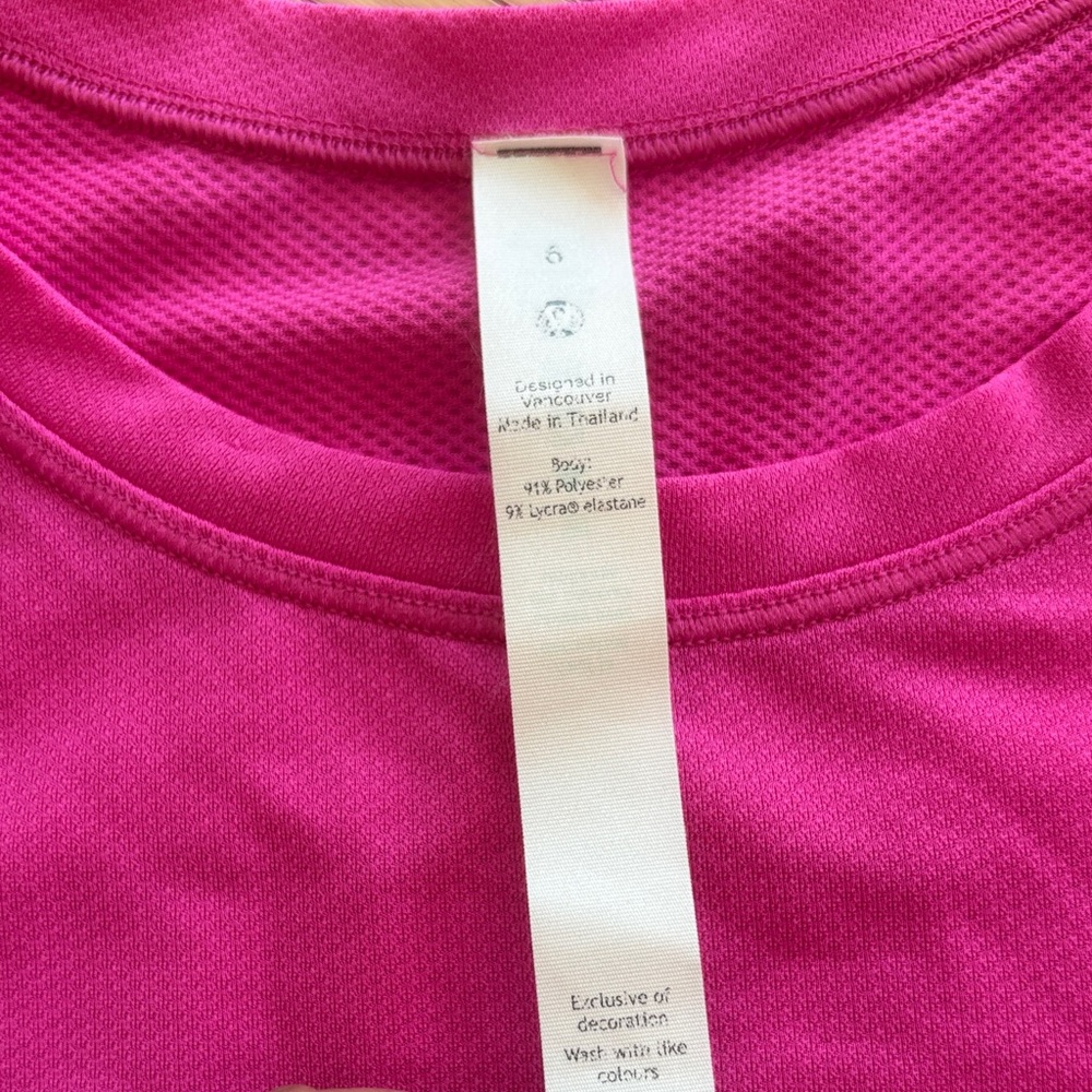 lululemon athletica Vibrant Pink Short Sleeve Tee - Picture 2 of 3